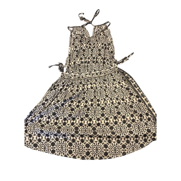 Free People Dresses & Skirts - Free People Black and Cream Patterned Dress